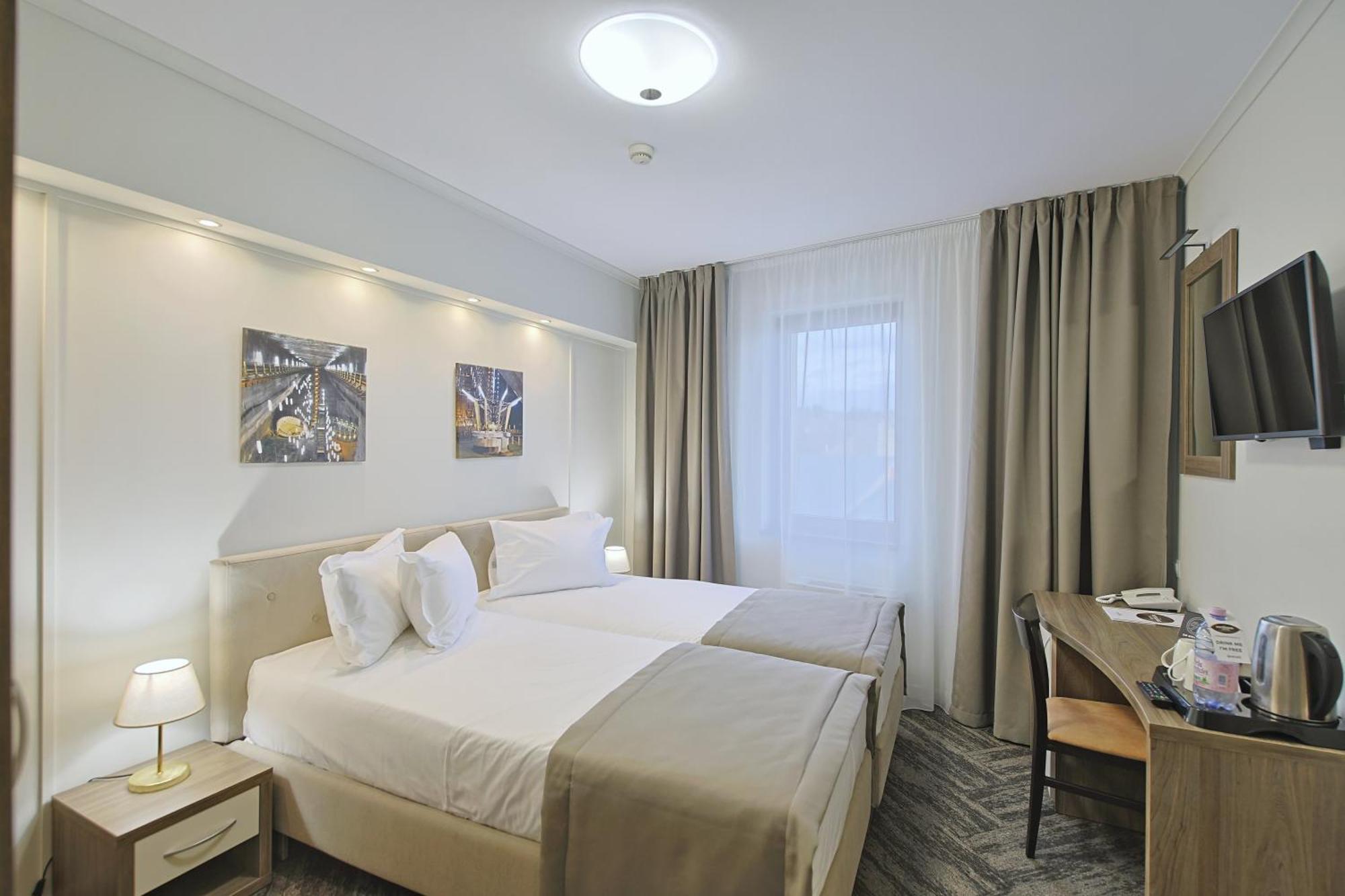 Potaissa Hotel Turda Eksteriør bilde