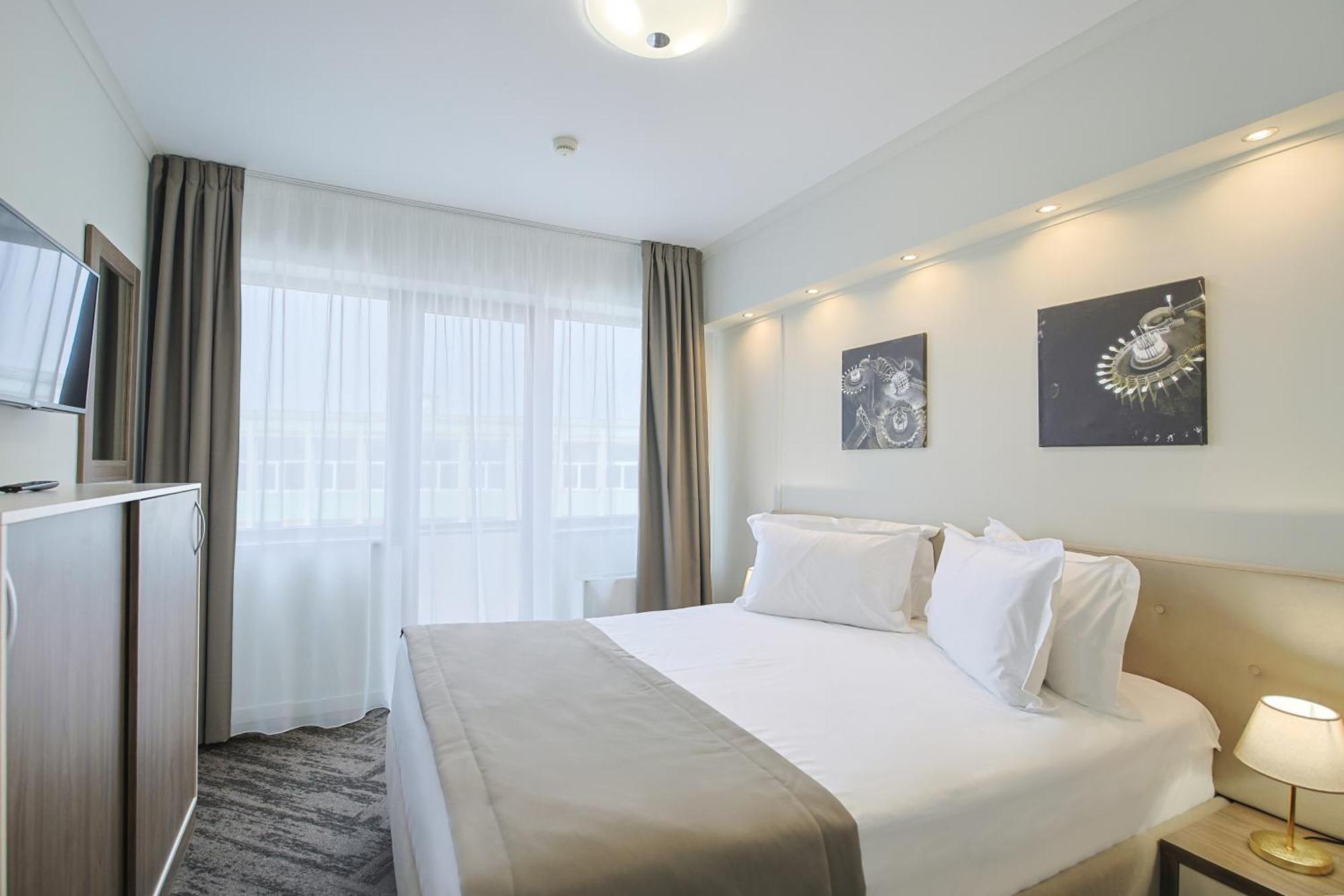 Potaissa Hotel Turda Eksteriør bilde